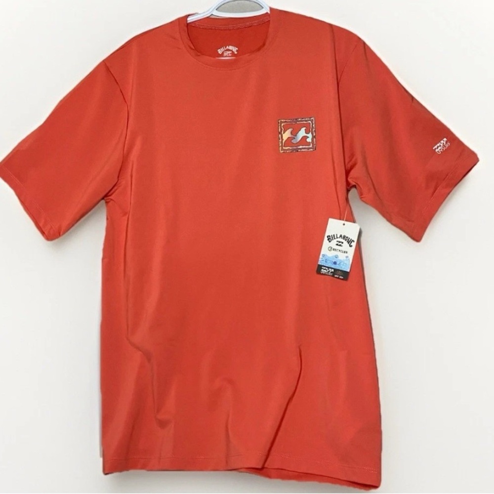 Billabong Men's L CrayonWave Loose Fit UPF 50+ Short‎ Sleeve Tee UV SURF NWT